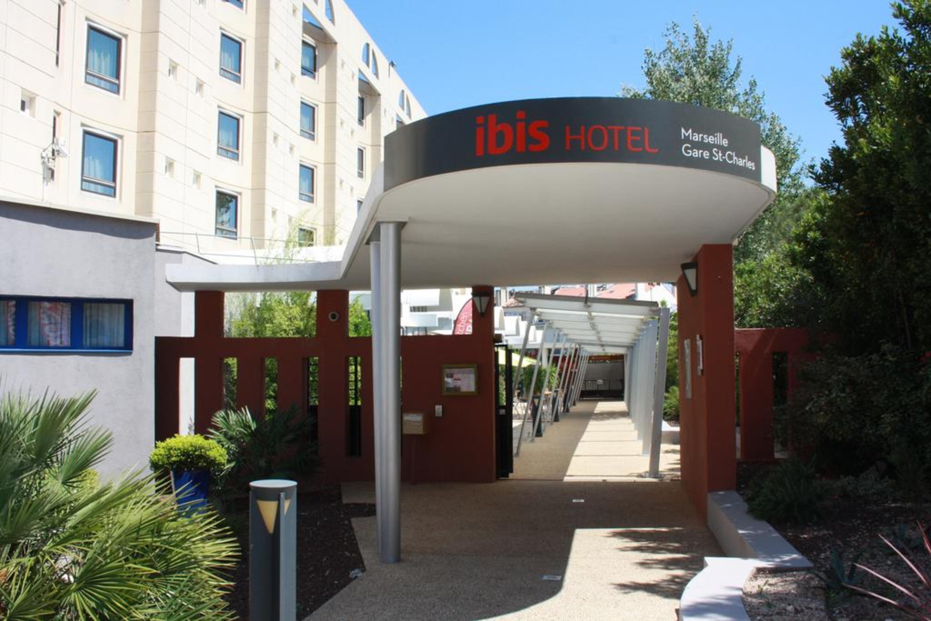 Hotel ibis Styles Marseille Gare Saint-Charles Exterior foto